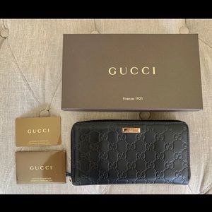Gucci Guccissima Large Zip Travel Wallet - Excellent Condition